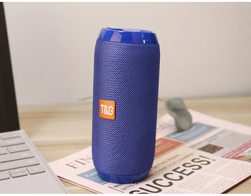 Portable Speaker Wireless Bluetooth-compatible Subwoofer Outdoor Waterproof Loudspeaker Stereo Surround Support FM RadioTF Portable Speaker Wireless Bluetooth-compatible Subwoofer Outdoor Waterproof Loudspeaker Stereo Surround Support FM RadioTF